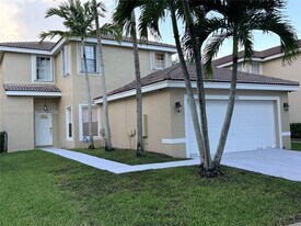 2358 SW 177th Ave in Miramar, FL - Building Photo
