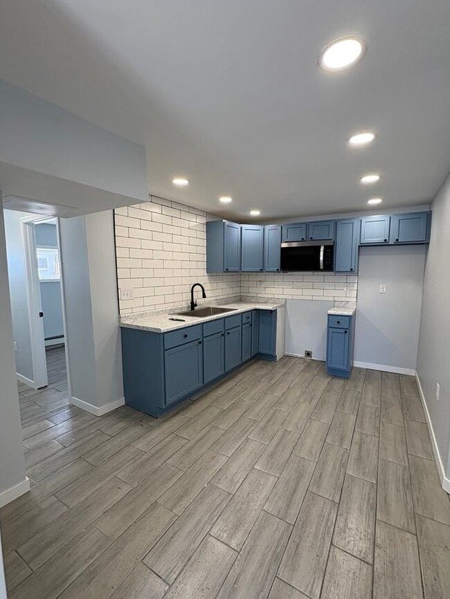 property at 1187 Simmons Ave