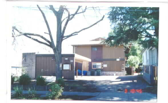 2170 California St in Concord, CA - Building Photo - Building Photo