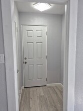3710 Wall St, Unit 3712 Wall St in Los Angeles, CA - Building Photo - Building Photo