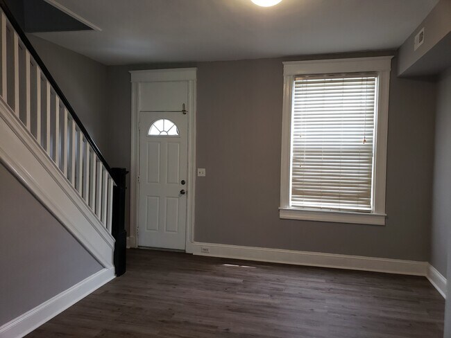 3027 Kenyon Ave in Baltimore, MD - Building Photo - Building Photo