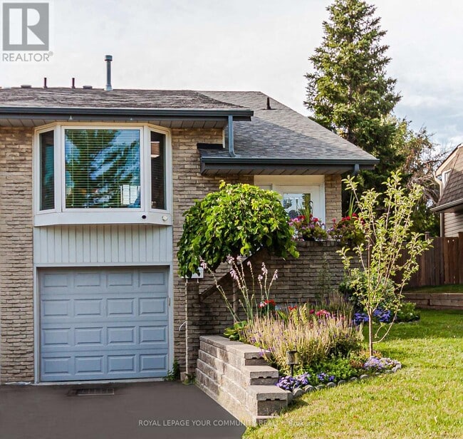 property at 2903 Salerno Crescent