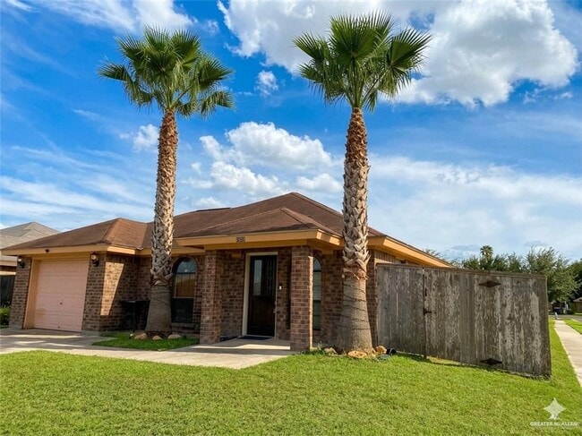 11 Ibis Ave