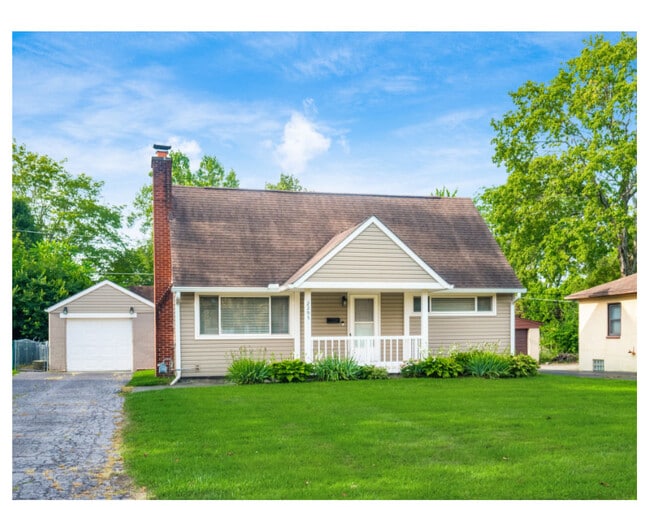 property at 2295 Shrewsbury Rd