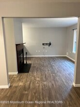 604 Wellington Pl in Matawan, NJ - Building Photo - Building Photo