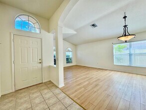 22537 Roderick Dr in Land O Lakes, FL - Building Photo - Building Photo