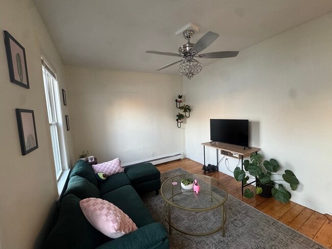 202 Harvard St in Medford, MA - Building Photo - Building Photo