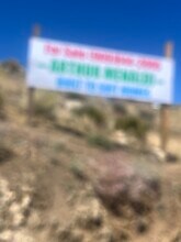 39600 Knob Hill Rd in Big Bear, CA - Building Photo - Building Photo