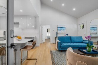413 8th St NE in Atlanta, GA - Building Photo - Building Photo