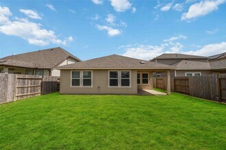 6910 Lebec Dr in Arcola, TX - Building Photo - Building Photo