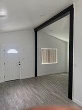 1320 W 4th St in San Pedro, CA - Building Photo - Building Photo