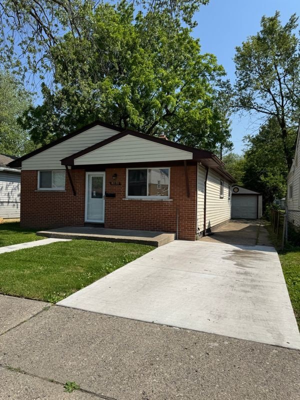 property at 8220 Lozier Ave