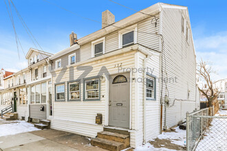 332 Middlesex St in Gloucester City, NJ - Building Photo - Building Photo