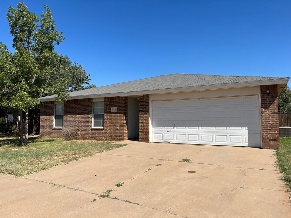 6106 7th Dr in Lubbock, TX - Building Photo