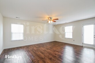 1377 Aurora Glen Dr in Rural Hall, NC - Building Photo - Building Photo