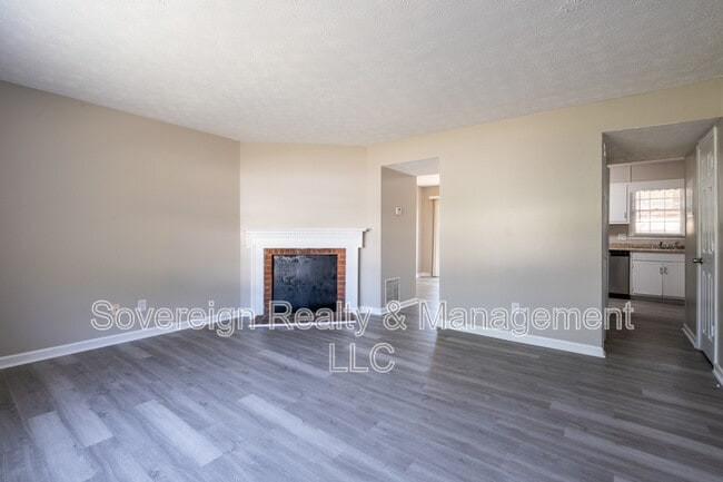 580 Downing St in Lawrenceville, GA - Building Photo - Building Photo