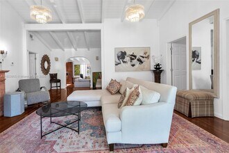 1833 SW 21st Ter in Miami, FL - Building Photo - Building Photo