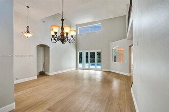 4222 Cedar Creek Ranch Cir in Wellington, FL - Foto de edificio - Building Photo