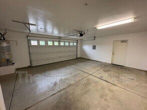 2128 N Highland St in Visalia, CA - Building Photo - Building Photo