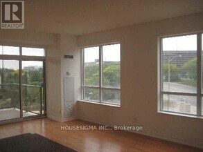 133 Wynford Dr in Toronto, ON - Building Photo - Building Photo