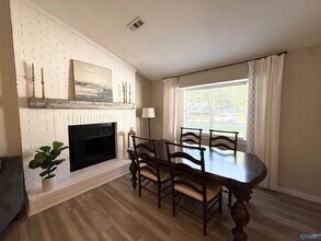 9742 Wallwood Dr SE in Huntsville, AL - Building Photo - Building Photo