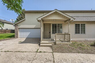 5207 Dudley St in Arvada, CO - Building Photo - Building Photo
