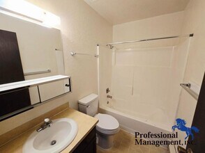 1361 Easy St in Billings, MT - Building Photo - Building Photo
