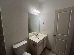 212 Baralo St in Leander, TX - Building Photo - Building Photo