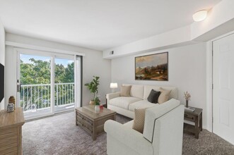 Seagrass Cove Apartment Homes in Pleasantville, NJ - Building Photo - Building Photo