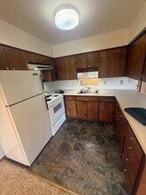 204 W 4th St in Port Angeles, WA - Building Photo - Building Photo