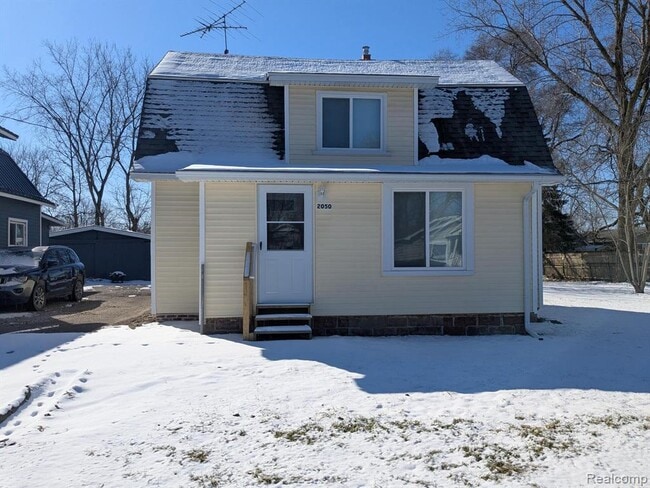 property at 2050 E Scottwood Ave