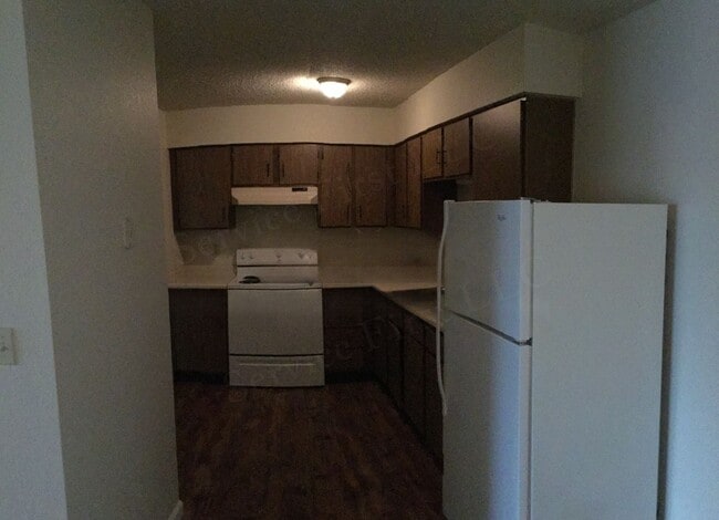 property at 101 103-103 Johnson Dr