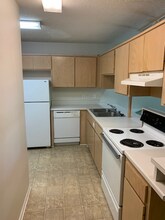 628 Oakland Ave in Fayetteville, AR - Building Photo - Building Photo