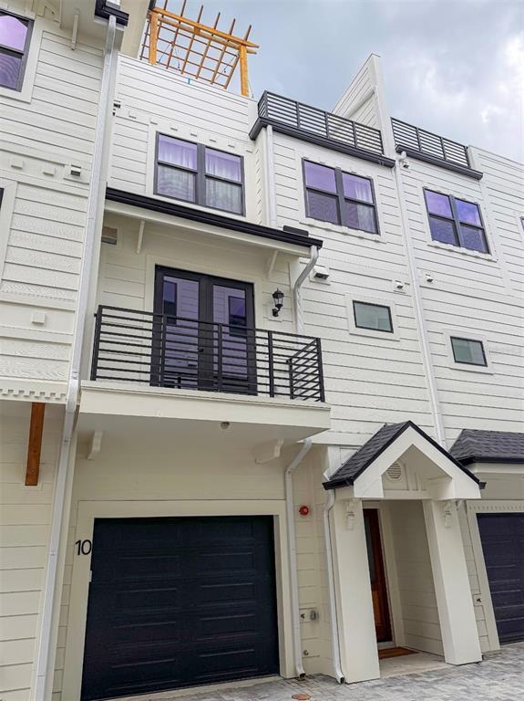 property at 1801 N Morgan St