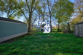 2418 Nebraska Ave in Flint, MI - Building Photo - Building Photo