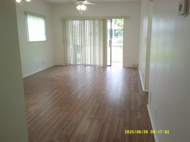5800 Margate Blvd in Margate, FL - Building Photo - Building Photo