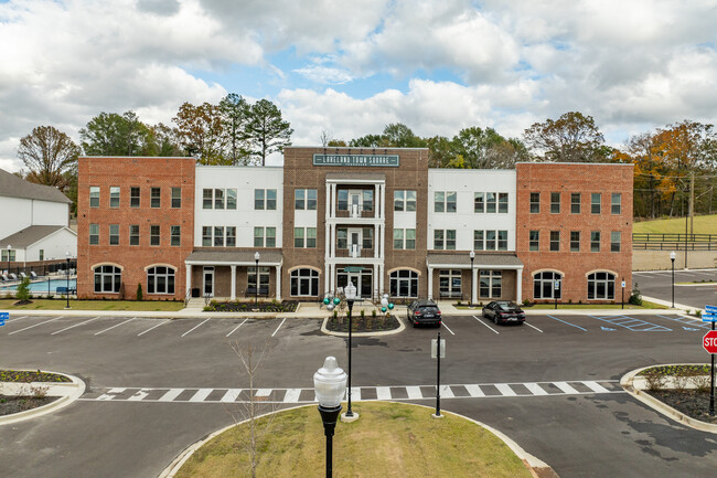 Lakeland Town Square Phase II in Lakeland, TN - Building Photo - Building Photo