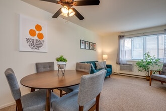 Forest Ridge Senior Community in Hales Corners, WI - Building Photo - Building Photo