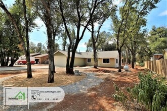 3210 Leonard St in Redding, CA - Building Photo - Building Photo