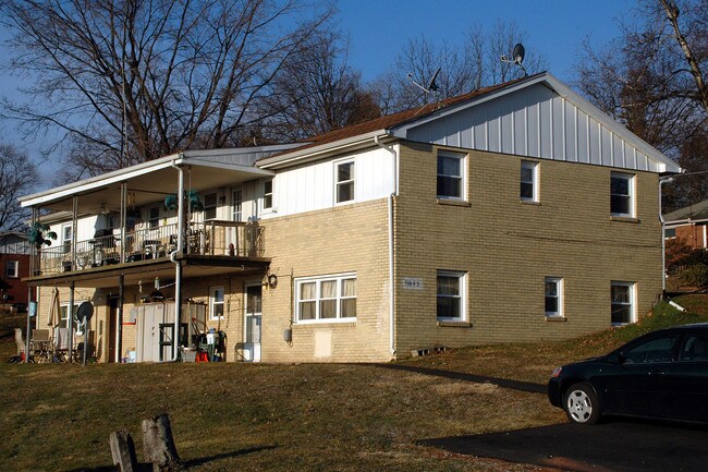 510-512 Grandview Dr in Lewisberry, PA - Building Photo - Building Photo