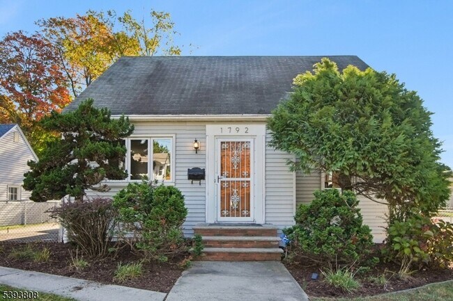 1792 Mountain Ave in Scotch Plains, NJ - Building Photo - Building Photo