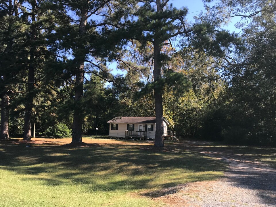 3143 Fuller Rd in Minden, LA - Building Photo