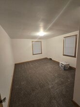 5702 W Oklahoma Ave, Unit 5702 in Milwaukee, WI - Building Photo - Building Photo