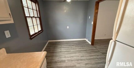 7307 N Oxford Pl in Peoria, IL - Building Photo - Building Photo