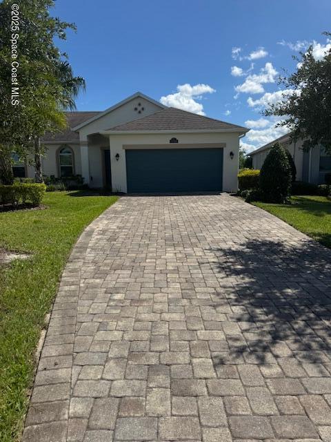 2703 Trasona Dr in Melbourne, FL - Building Photo