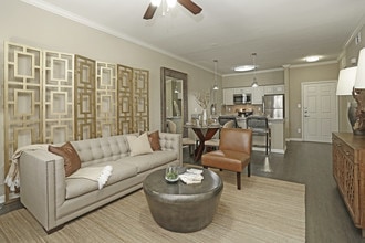 The Spring at Silverton in Fort Worth, TX - Foto de edificio - Interior Photo