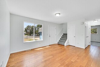 10480 Holland Ct in Westminster, CO - Building Photo - Building Photo