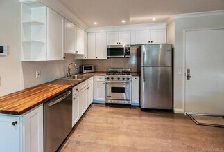 18-10 121st St in Queens, NY - Building Photo - Building Photo