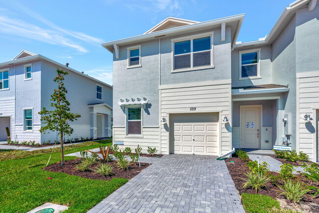 529 Rivergrass St in Port St. Lucie, FL - Building Photo - Building Photo