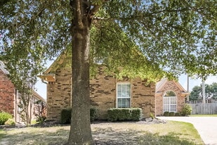 4298 Arabella Dr in Southaven, MS - Building Photo